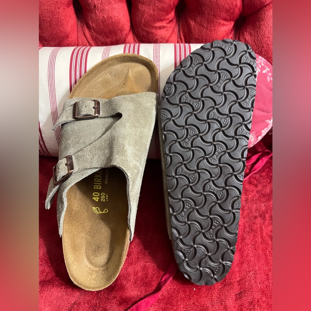NWOB* Birkenstock sz 40